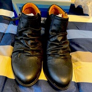 White Mountain Brand new Size 7 Black bootie.